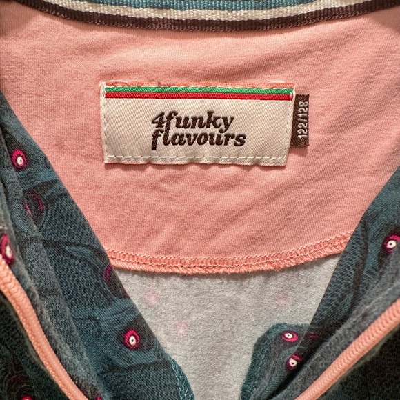 4 Funky Flavors Dress Size 122/128 (US 7–8). In very good condition. - Picture 10 of 12